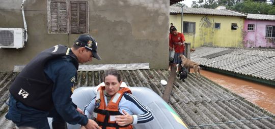 Temporais e negligência de governos castigam Rio Grande do Sul