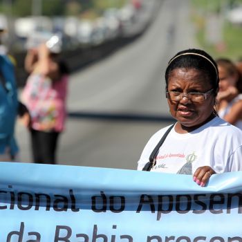 Manifestantes ocuparam Via Dutra (foto: Tanda Melo)