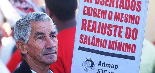 Comissão na Câmara inclui aposentados em política de valorização do salário mínimo