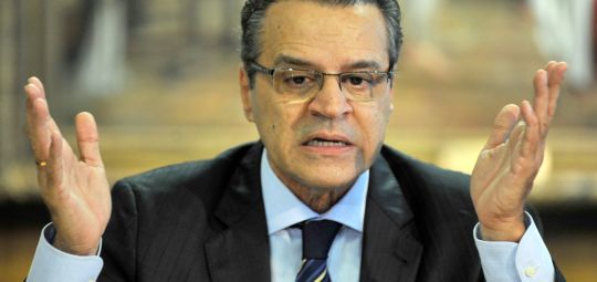 Presidente da Câmara não cumpre promessa e projetos dos aposentados não são votados
