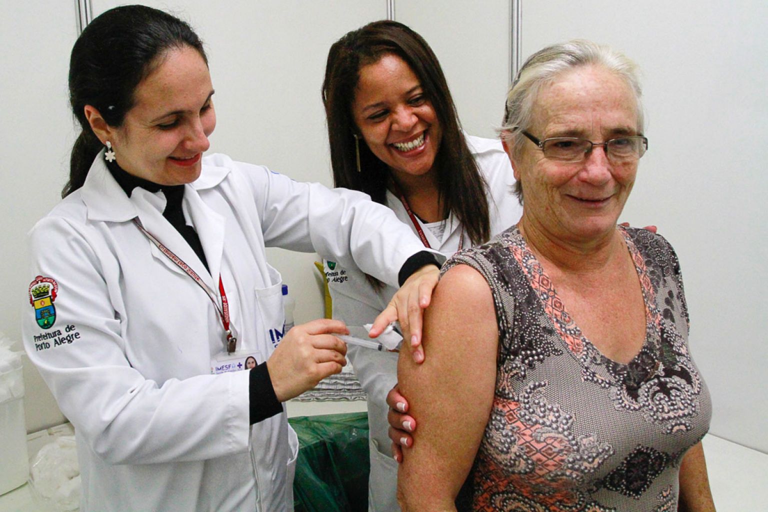 Campanha de Vacinação tem início e inclui maiores de 60 anos