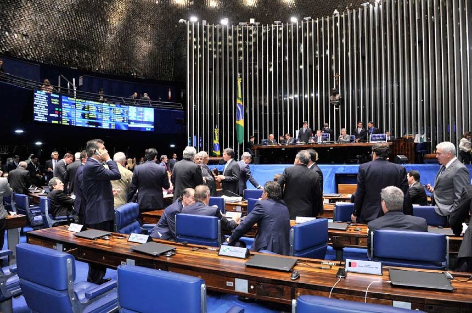 Senado começa a votar medidas provisórias do ajuste fiscal