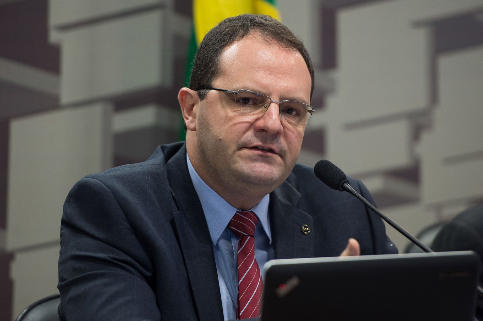 Novo ministro da Fazenda diz que reforma da Previdência é prioridade