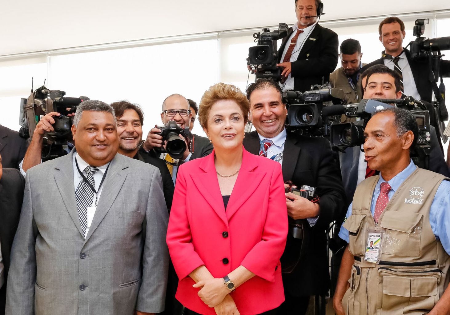 Dilma afirma que governo vai impor idade mínima para aposentadoria