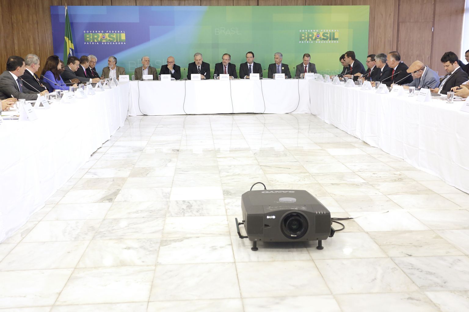 Governo apresenta temas para discutir na reforma da Previdência