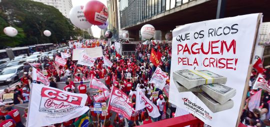 Participe da caravana para a manifestação do 1º de Maio em São Paulo