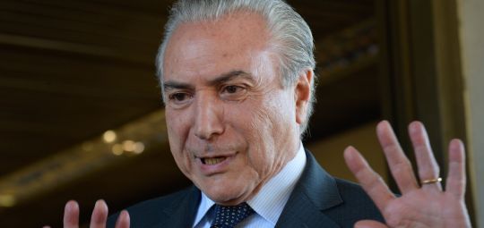 Eventual governo Temer vai "privatizar tudo"