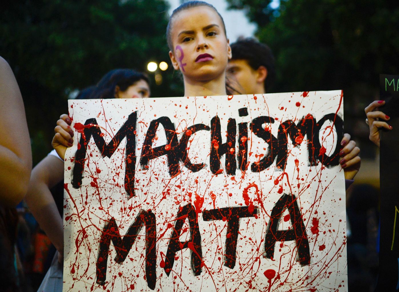 Manifestações em São José pedem medidas de combate ao estupro