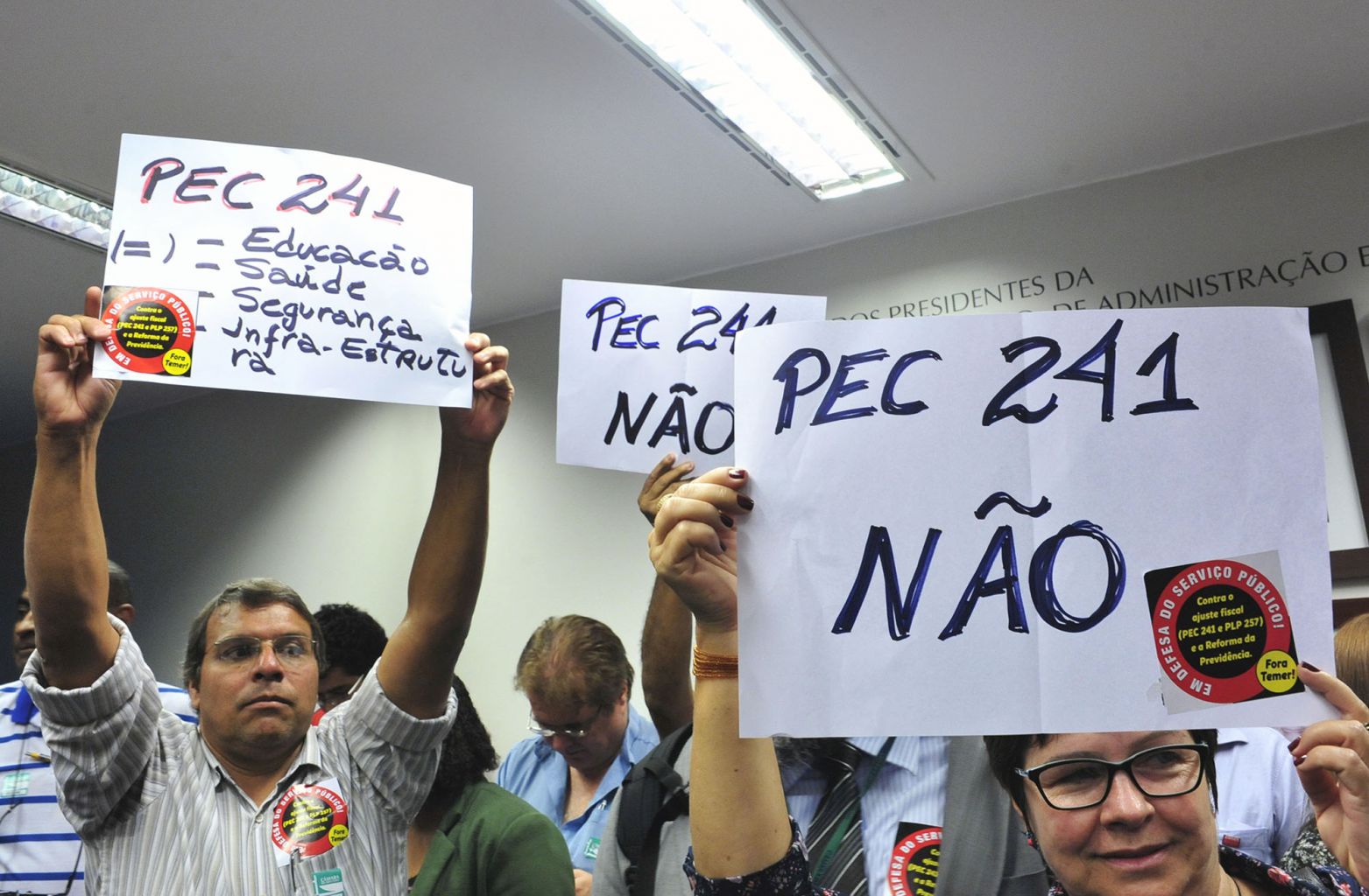 Com congelamento de verbas, Temer vai piorar serviços públicos