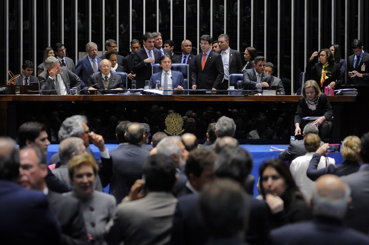 Senado corrupto aprova reforma trabalhista de Temer