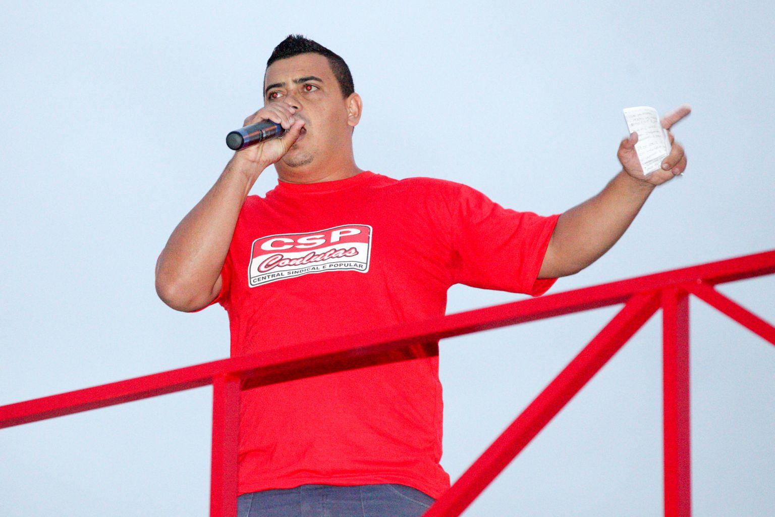 General Motors demite arbitrariamente diretor sindical Celião. Reintegração, já!