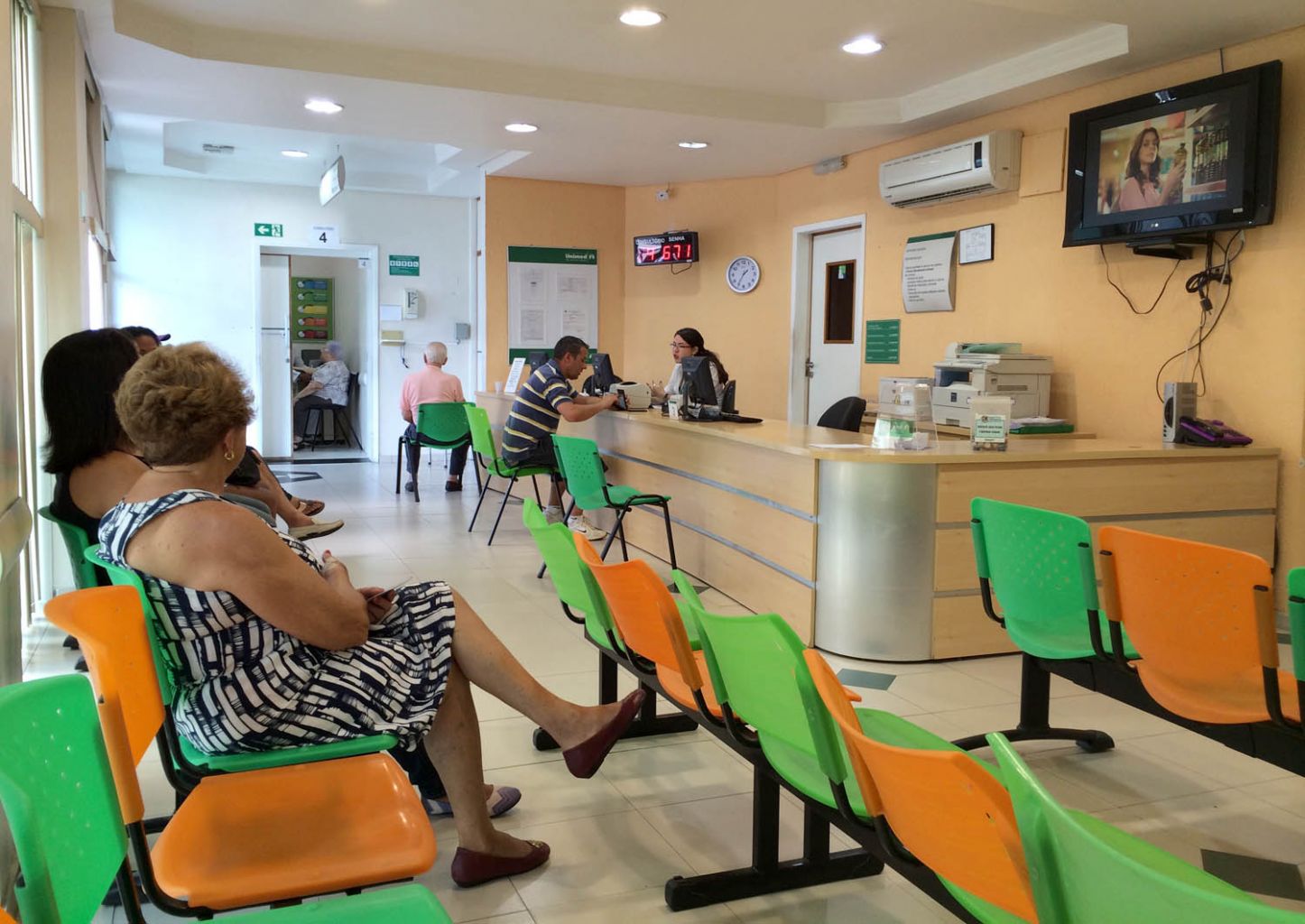 Planos de saúde para idosos podem ficar impraticáveis, dizem especialistas