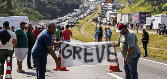 CSP-Conlutas chama Greve Geral, apoio a caminhoneiros e repúdio a intervenção do Exército