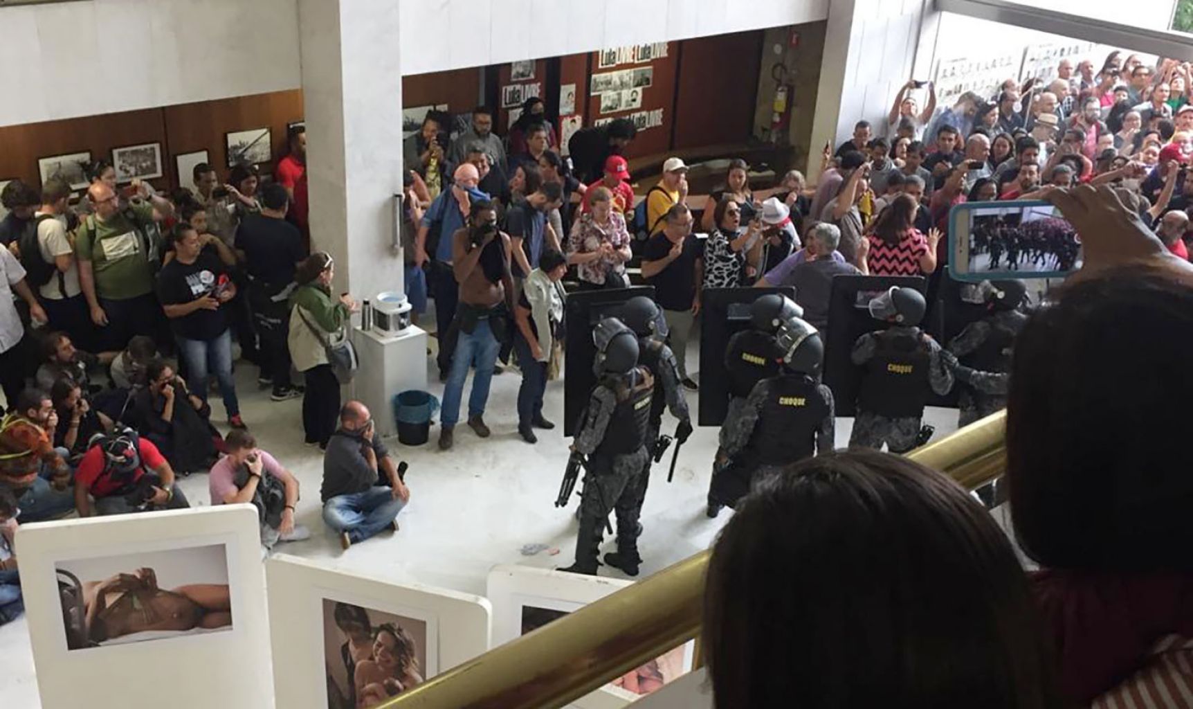 Dória reprime manifestação de professores para aprovar reforma da Previdência em SP