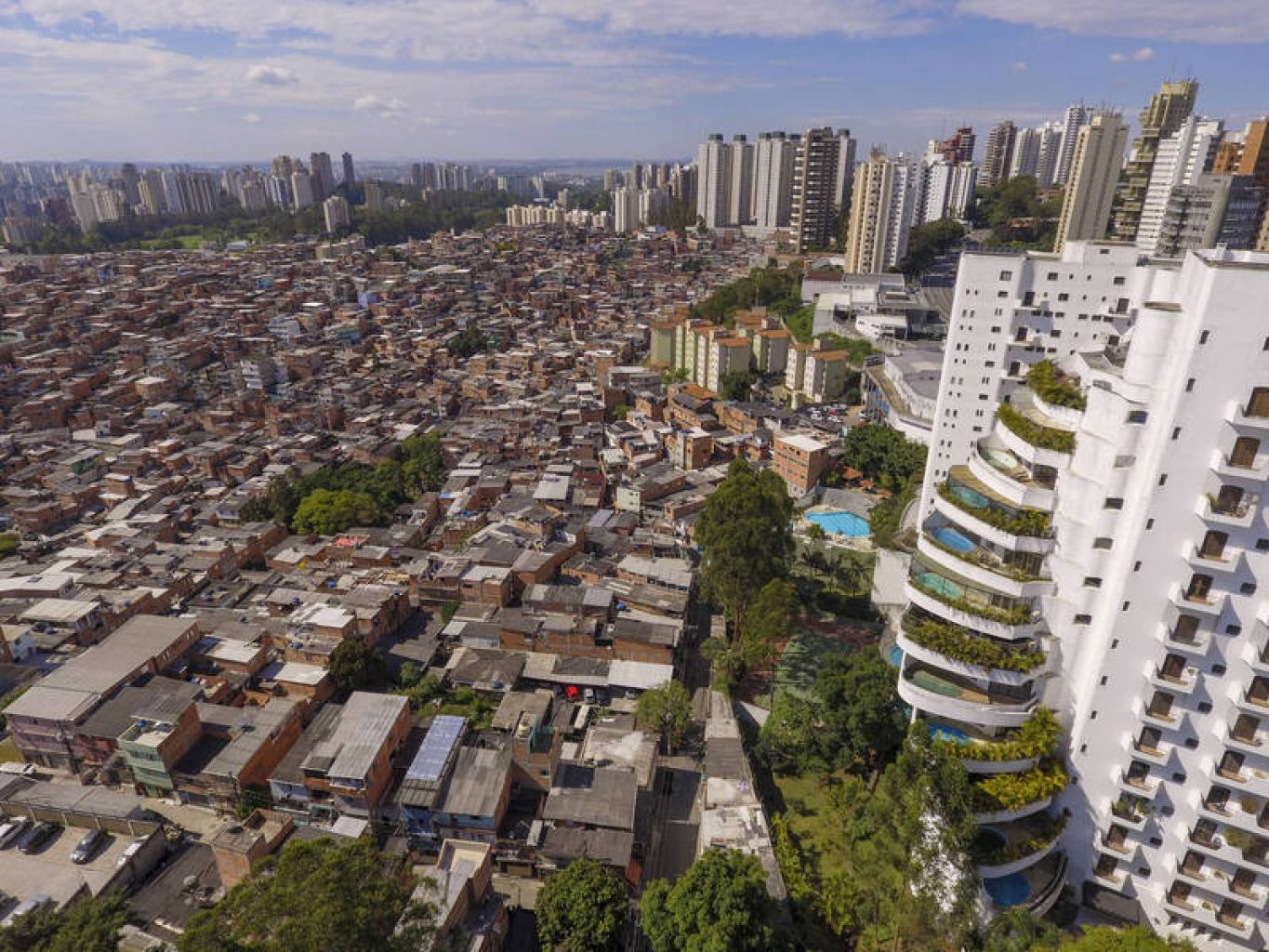 Coronavírus escancara desigualdade e pesa em dobro sobre mais pobres