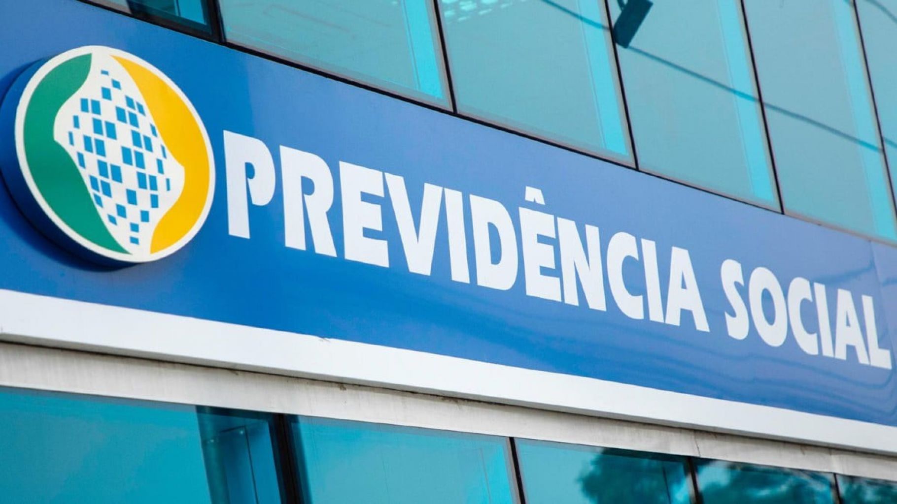 Falha no sistema do INSS cancela perícias e afeta 50 mil pessoas