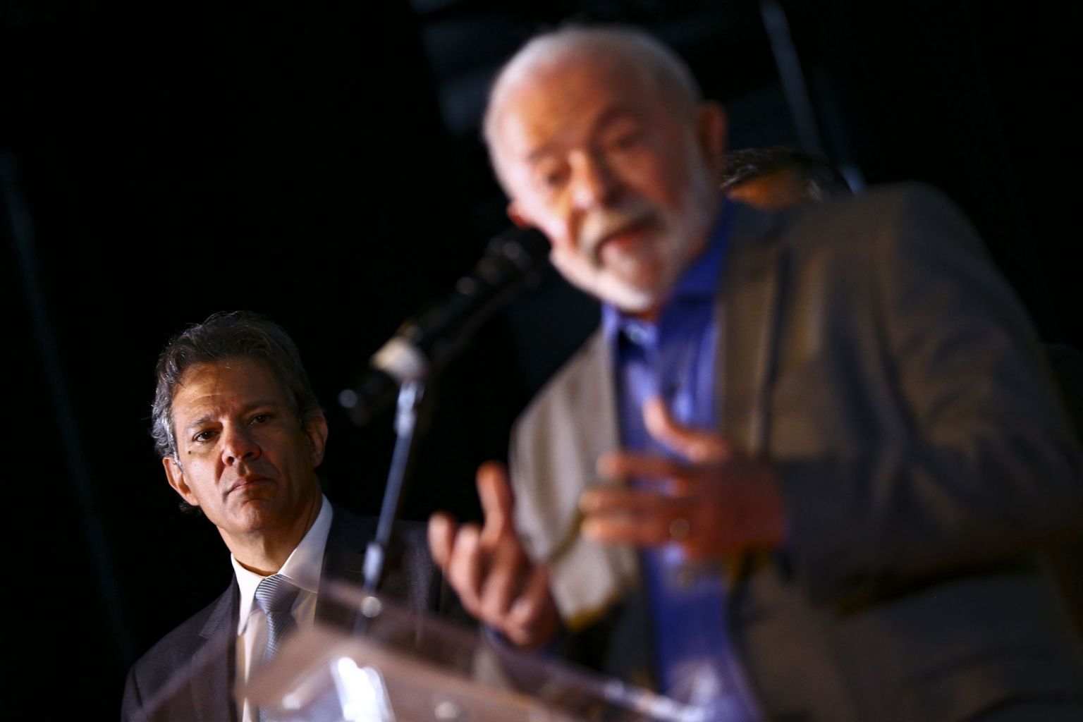 Arcabouço fiscal de Lula é teto de gastos recauchutado