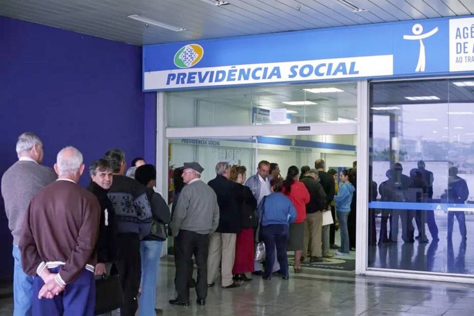 Pesquisa aponta que 70% dos idosos acha aposentadoria insuficiente para viver