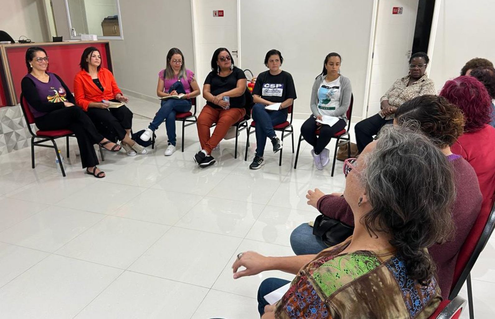 Admap convida aposentadas e pensionistas para café e roda de conversa