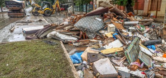 Um mês após início de temporais, situação no RS ainda é de destruição e calamidade